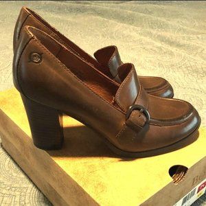 Born Jools Penny Loafer Style Heels | Truffle 7.5